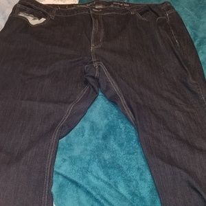 Avenue Size 30 A Jeans